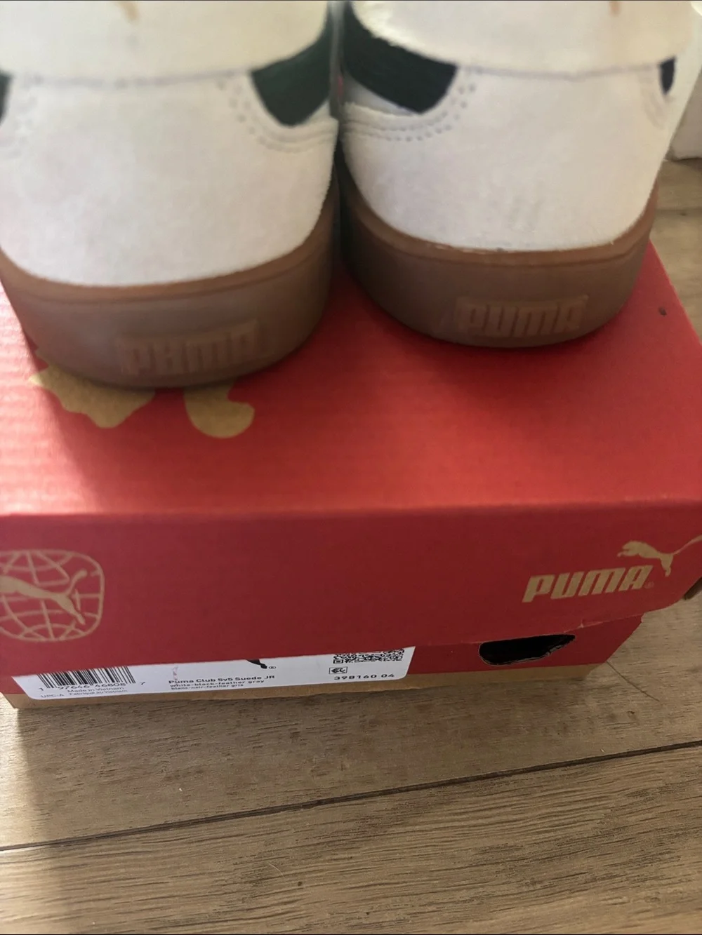 Puma White Sneakers with Gum Soles and Black Stripe